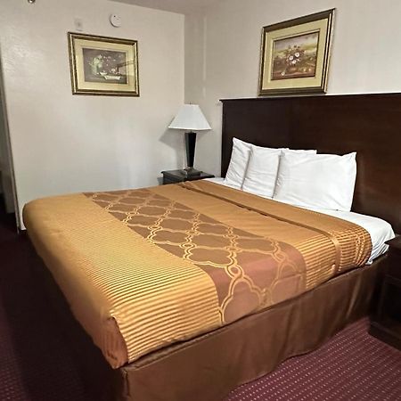 Carom Inn Denham Springs-Batonrouge Exterior photo